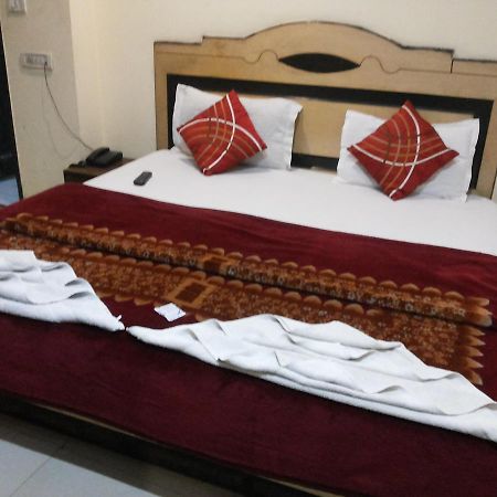 Star International Hotel นิวเดลี ภายนอก รูปภาพ